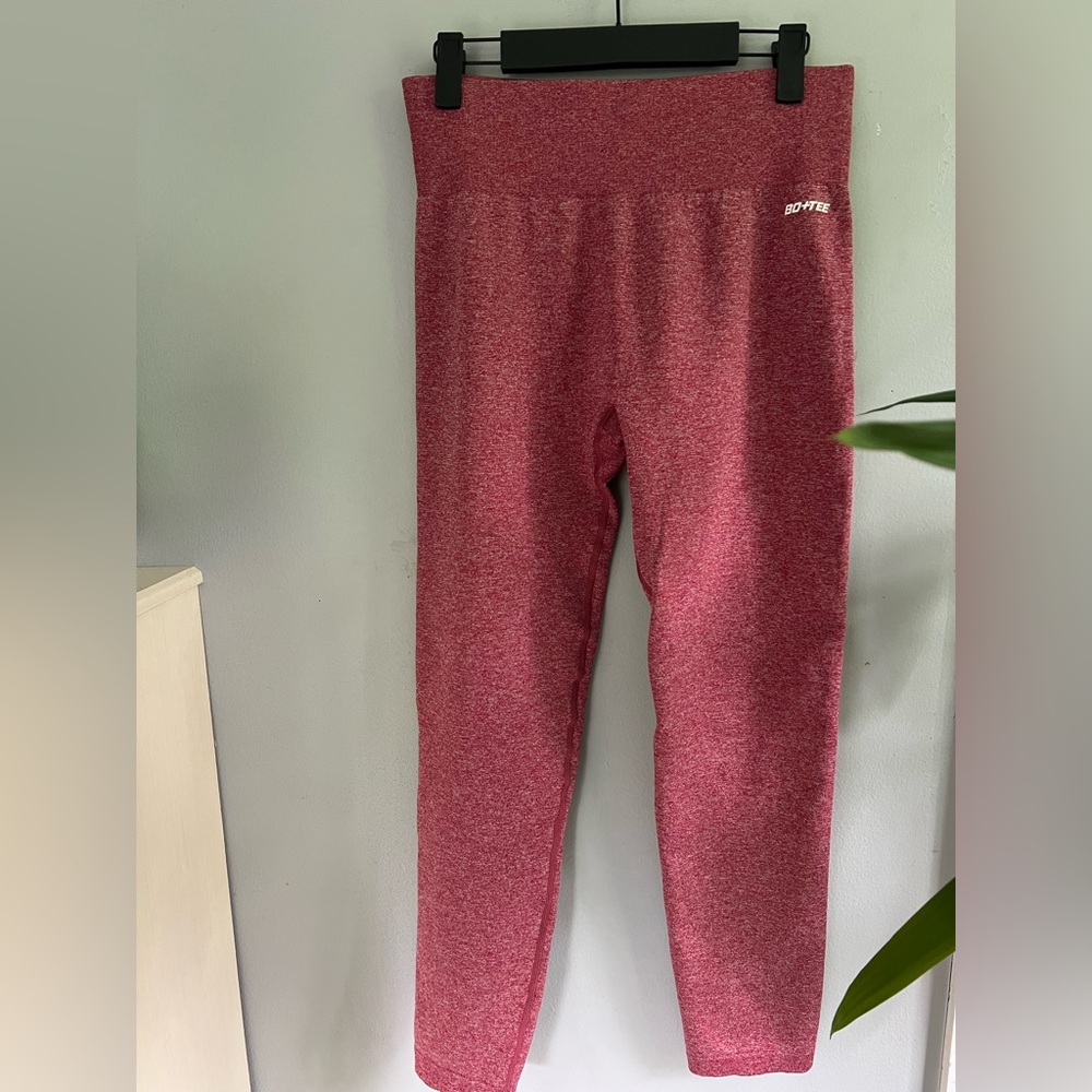 Women's Pink Leggings